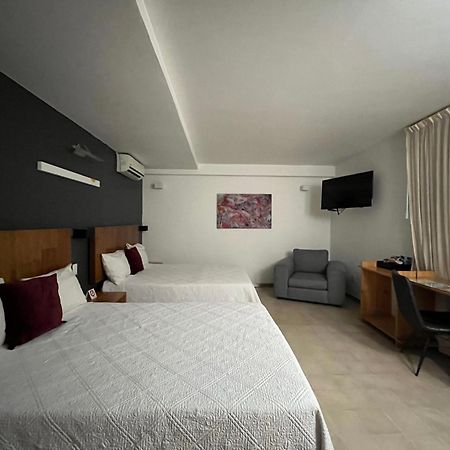 Clarum 101 Hotel Boutique&Galeria Zapopan Extérieur photo