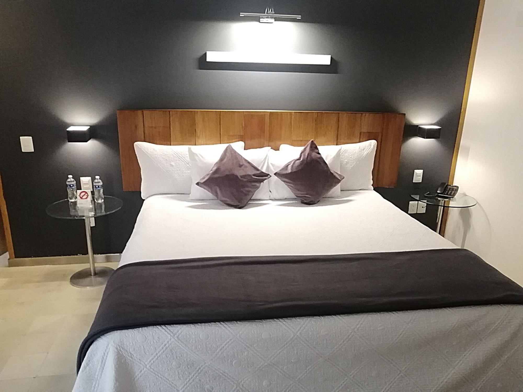 Clarum 101 Hotel Boutique&Galeria Zapopan Chambre photo